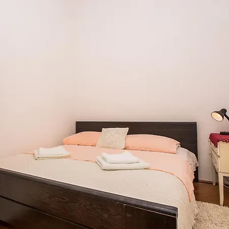 Holiday Katica 1805 טרוגיר